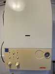 Vand centrala Ariston functionala + 2 calorifere