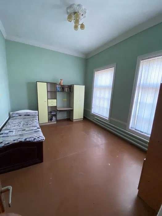 Район: Shayxontaxur Ko'kchada 7 xonali 2 etajli xovli sotiladi