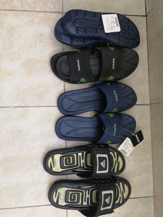 Papuci de plajă noi, nr. 42