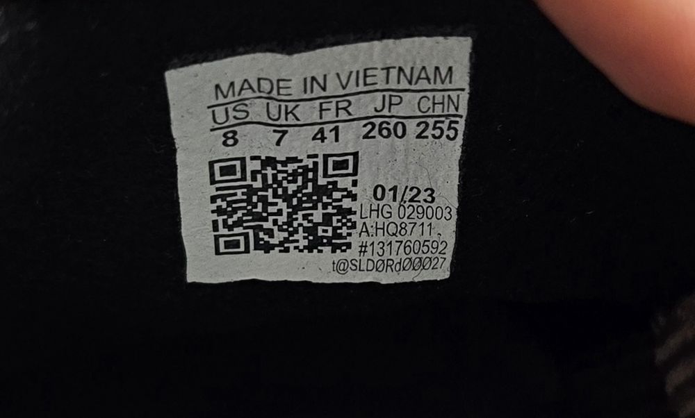 Маратонки Adidas 41