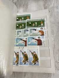 vând clasor cu timbre