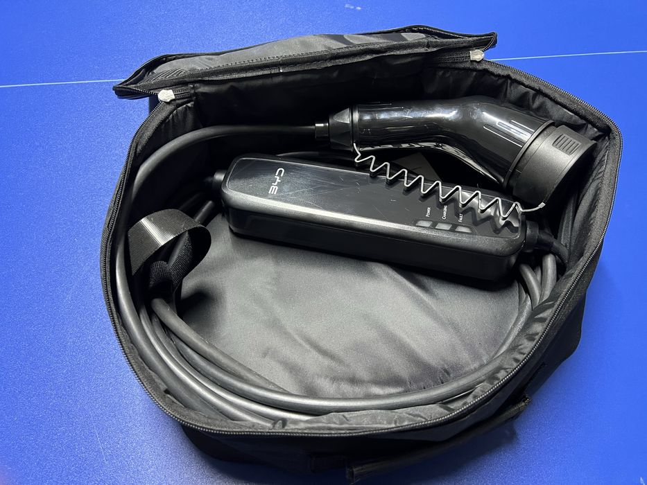 Vand incarcator auto electric type 2 de 10 amperi, nou