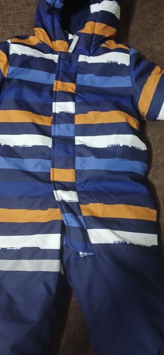 Продам комбинезон  теплый