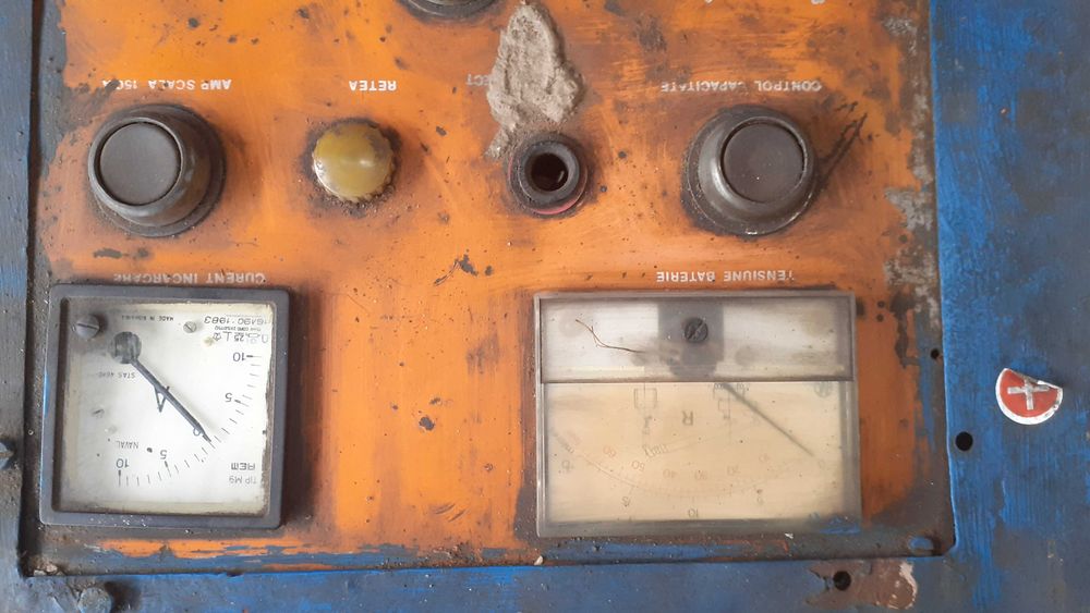 Redresor electric incarcare