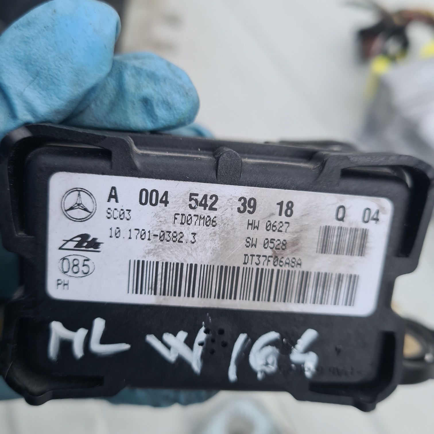 Calculator motor,airbag,modul esp,antena Mercedes ML W164 motor 3.0 D