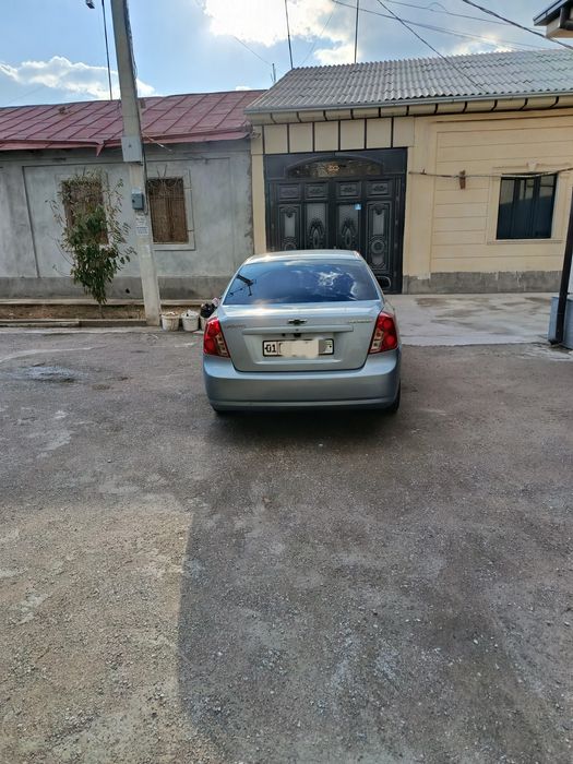 Gentra 3pozisiya avtomat 2017 delfin 135000probeg