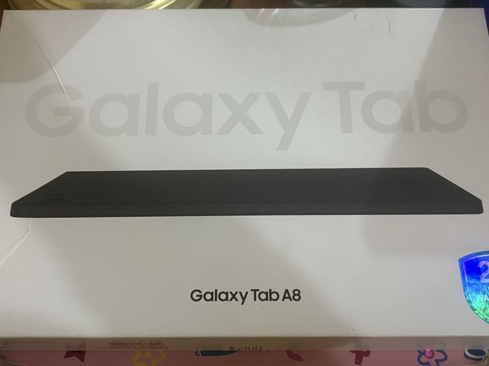 Galaxy Tab 8 satiladi srochno !!!