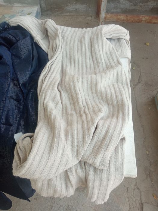 Женская одежда  ..