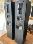 Boxe puternice tip coloana 180w 3 way speaker stare foarte buna