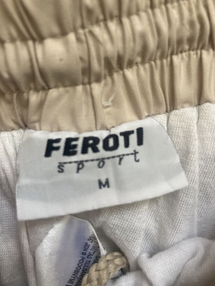 pantaloni sport noi fara eticheta