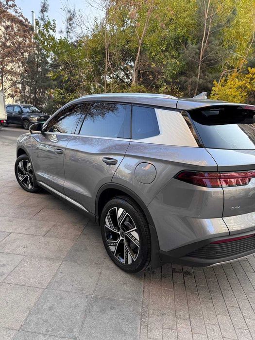 Продаю BYD Song Pro DM-i Champion 110 km 2024