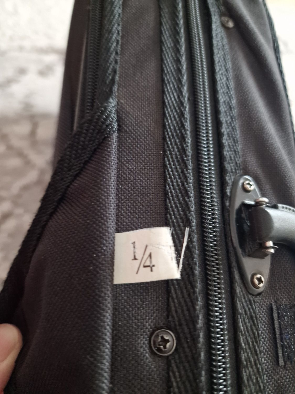 Продаю Скрипку 1/4 в отличном состояние