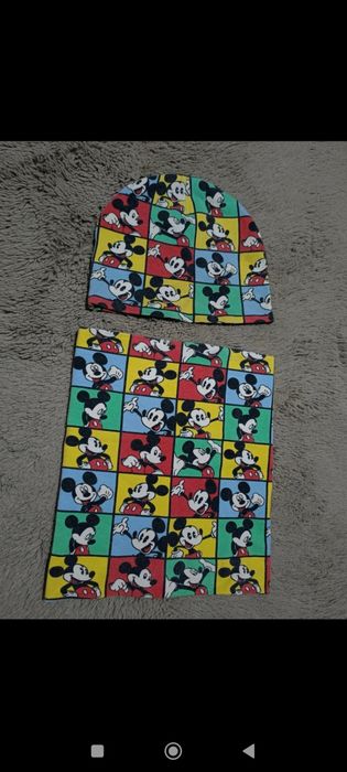 Set de fes și fular băieți cu Mikey mouse