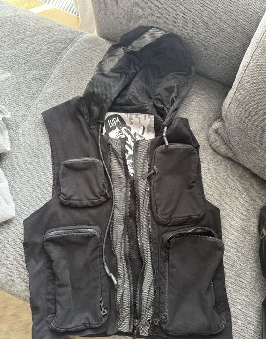 Артикули на Луда