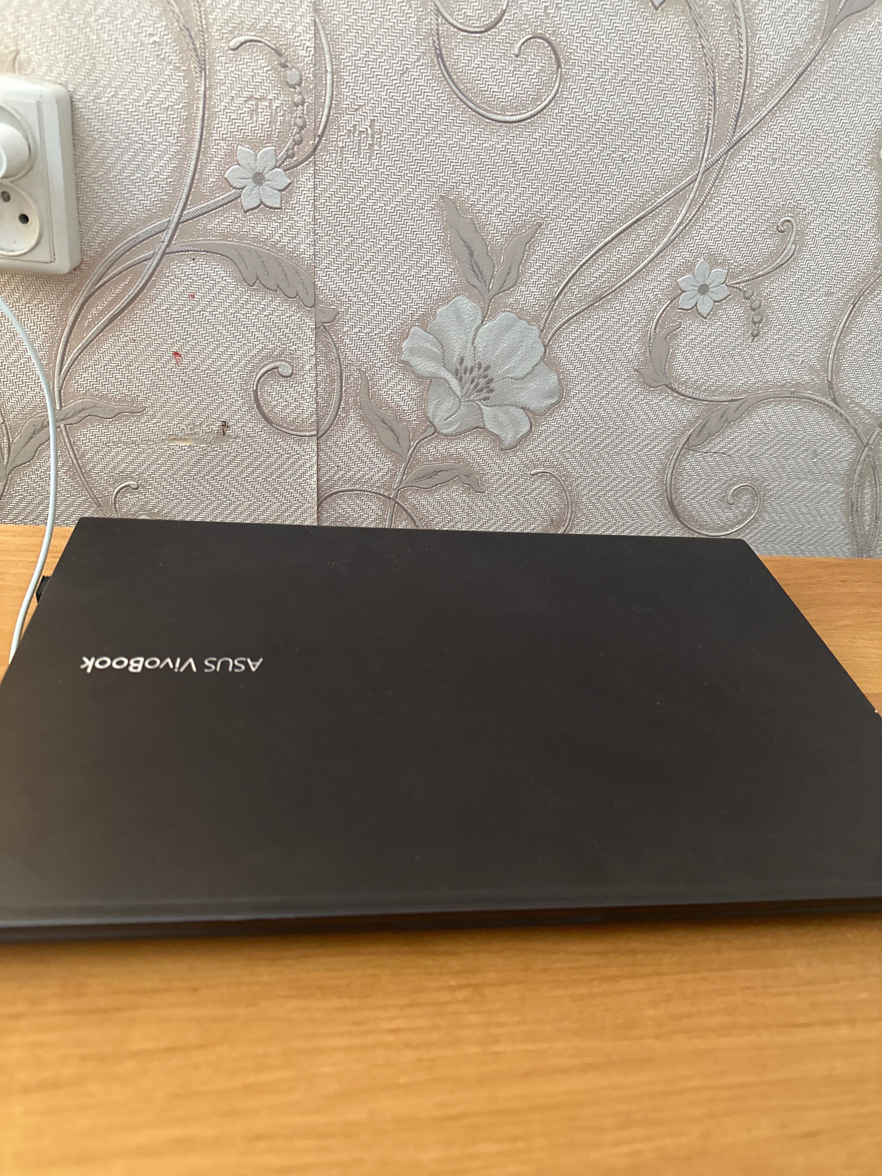 Ноутбук Asus VivoBook 15