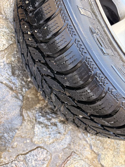 Jante vw R15 set cu cauciucuri de iarna 195/65/15