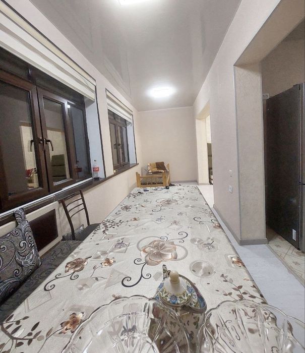 Arenda Sarakulka Lokamativ bollarga oilaga qizlarag