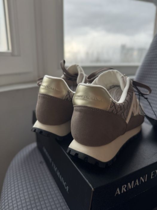 Спортни обувки Armani 37 размер Karl Michael