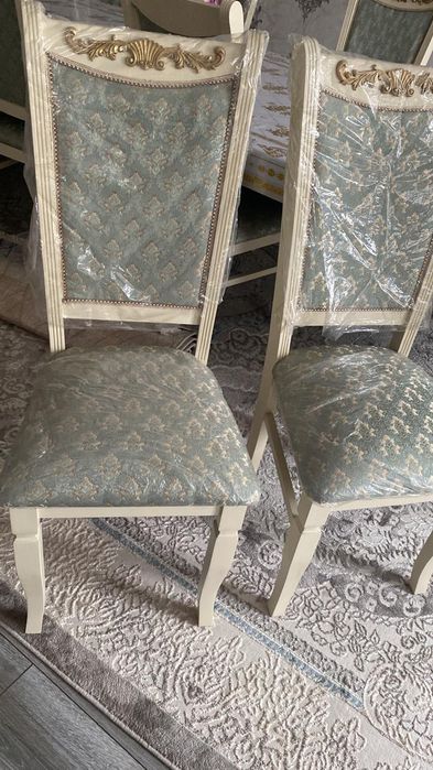 Продаю только стулья качество супер