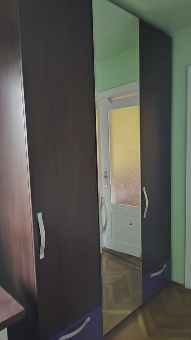 Dressing cu 3 usi + canapea +birou