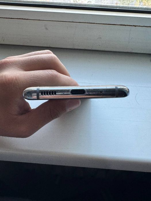 Galaxy S20 o‘zi  sotiladi
