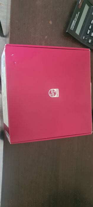 Фотоепилатор Philips lumea Bri977/00