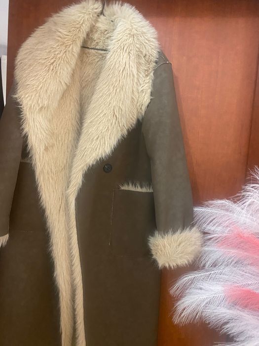 Cojoc cu doua fete Zara, stare noua, foarte gros