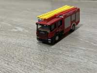 Macheta metalica camion  SCANIA  Pompieri 1:72