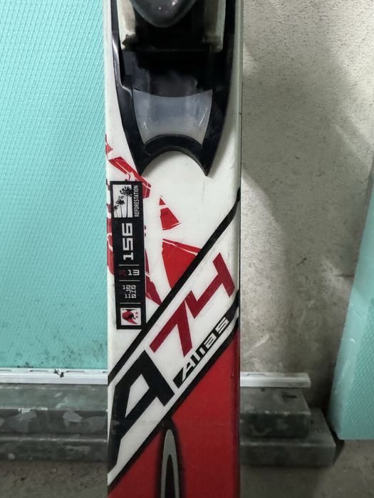 Ски Rossignol 156