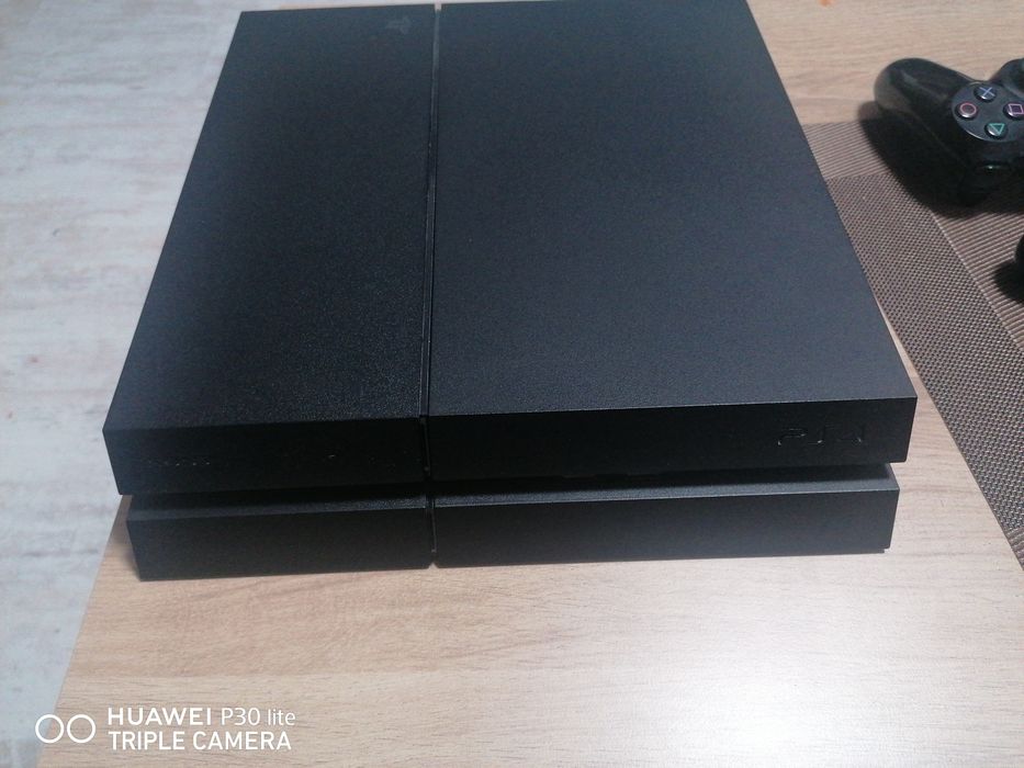 PlayStation 4 - 1tb