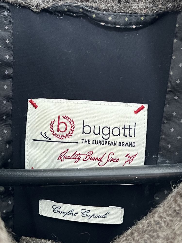 Пальто от Bugatti