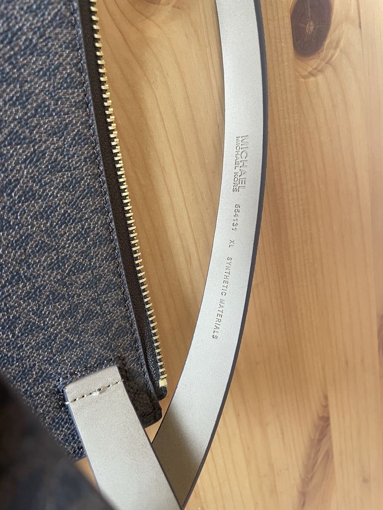 Колан портмоне на Michael Kors