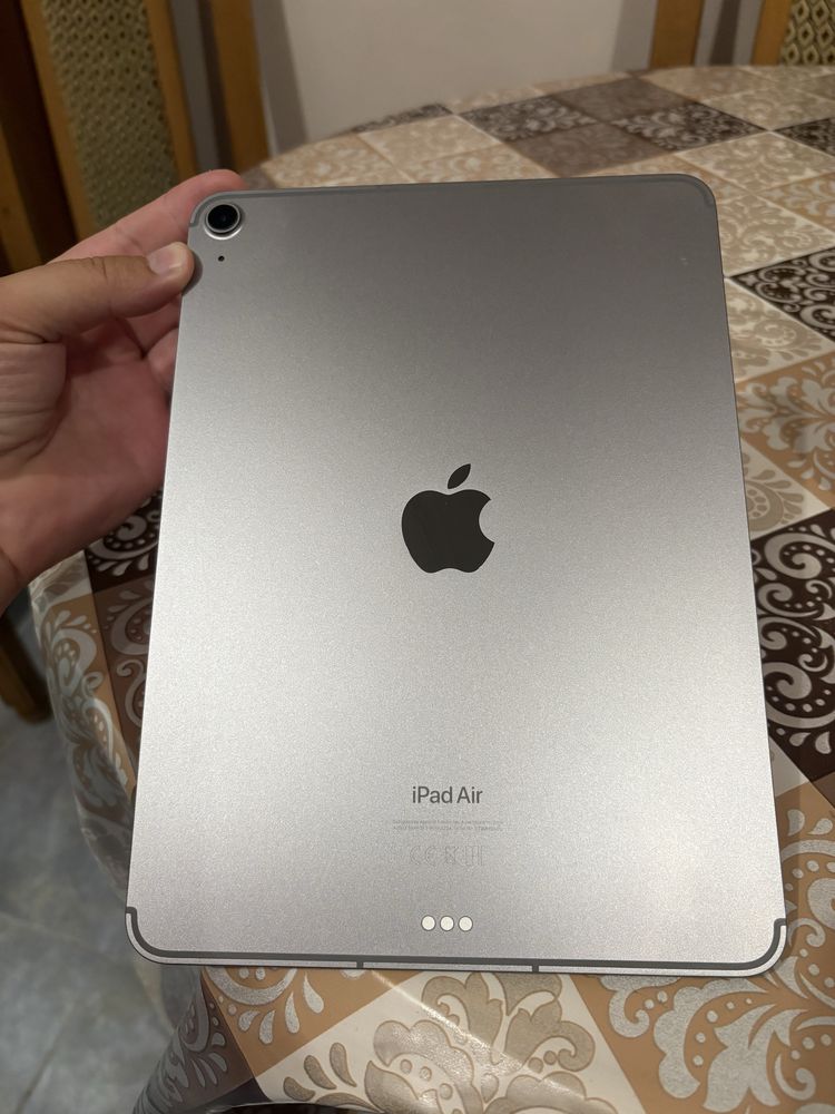 Ipad Air 11” (M2) Wifi+Celular 256GB, Se Vinde Doar Pt Piese