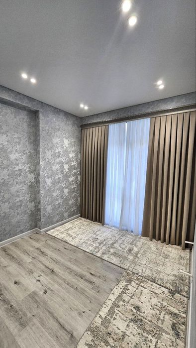 Бухара сити, Латтикода жойлашган 3 хонали квартира