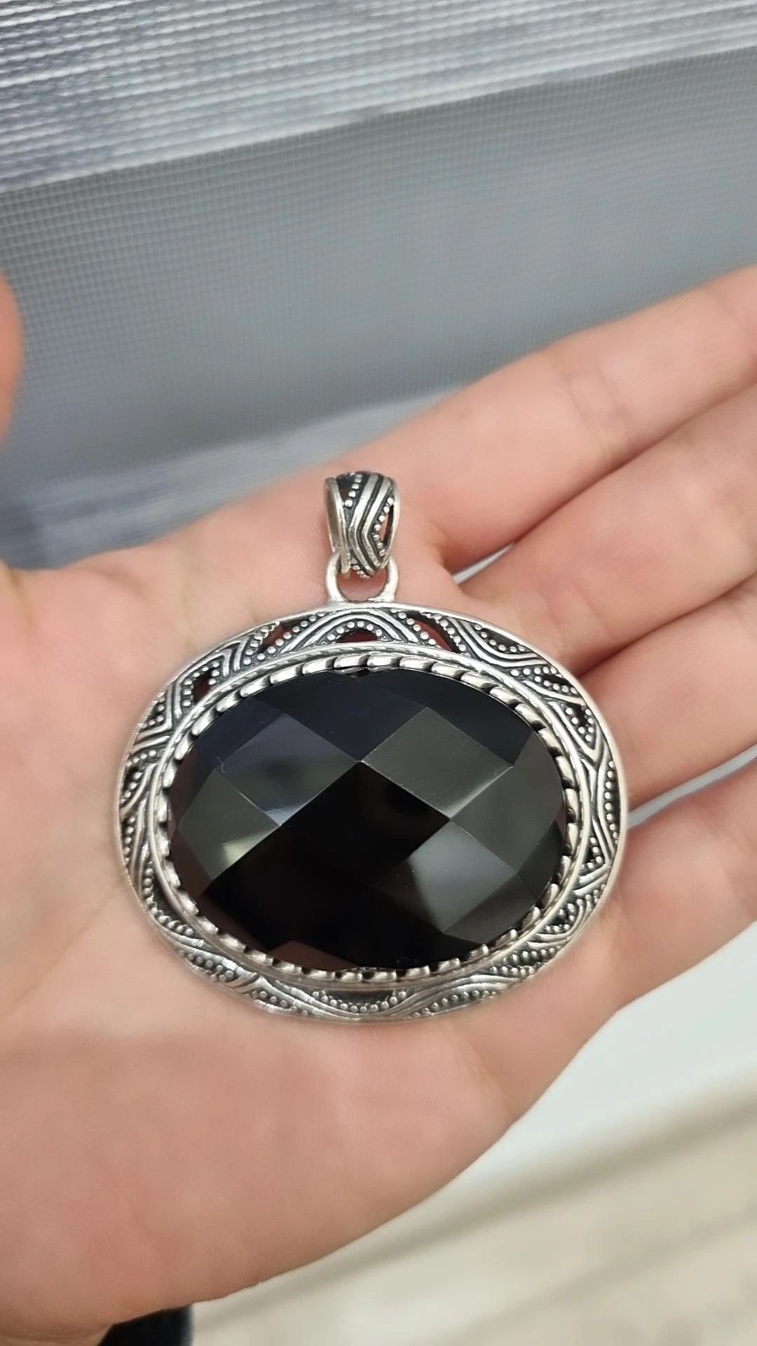 Кулон из серебра