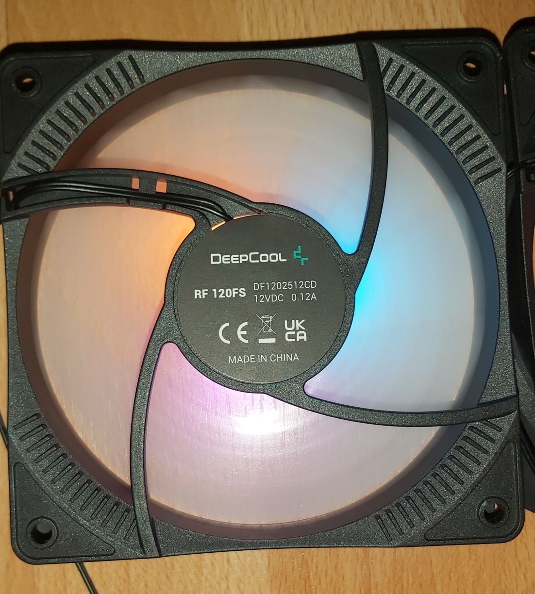 Vand set 3 ventilatoare/radiatoare PC DeepCool 120mm FRGB noi