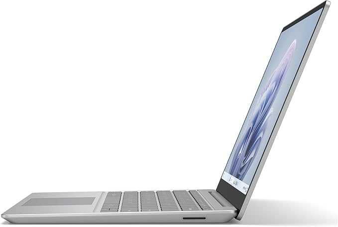 Microsoft Surface Laptop Go 3  12.4”  i5-1235U LPDDR5 8GB SSD 256 GB