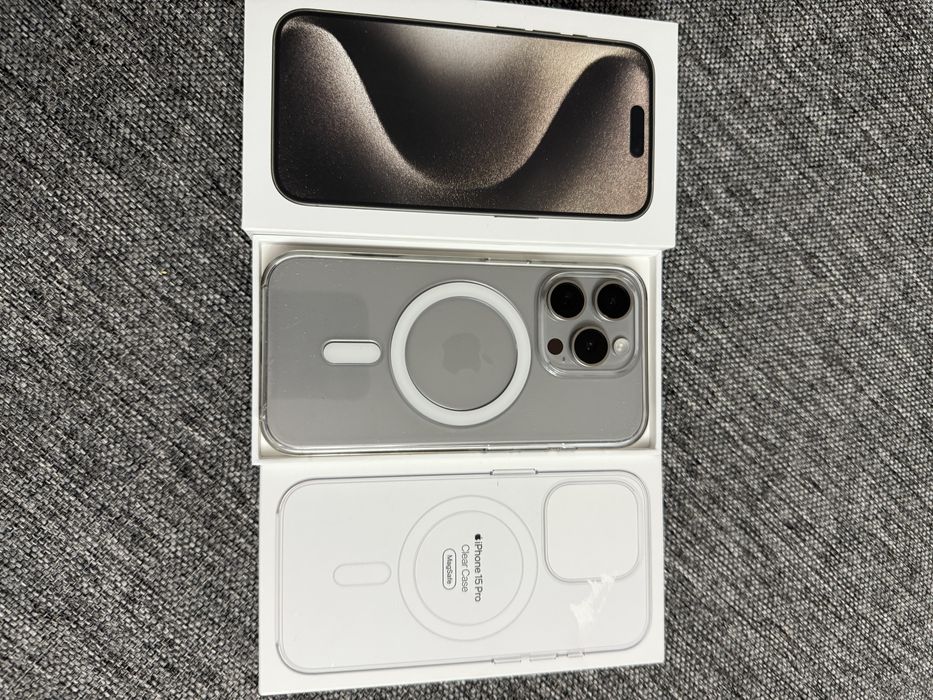 Iphone 15 pro titanium natural