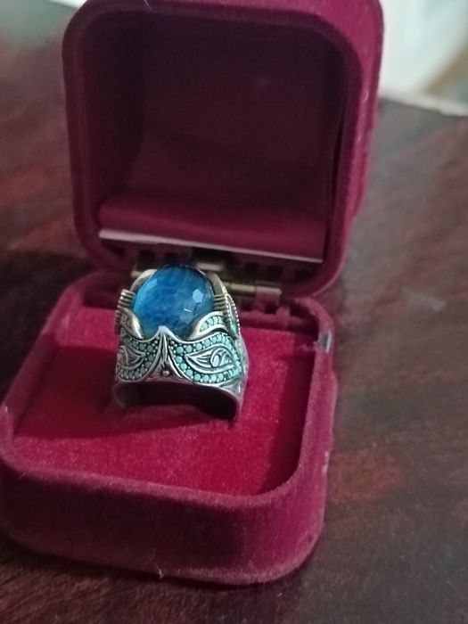 Кумуш узуг срочно сотлади