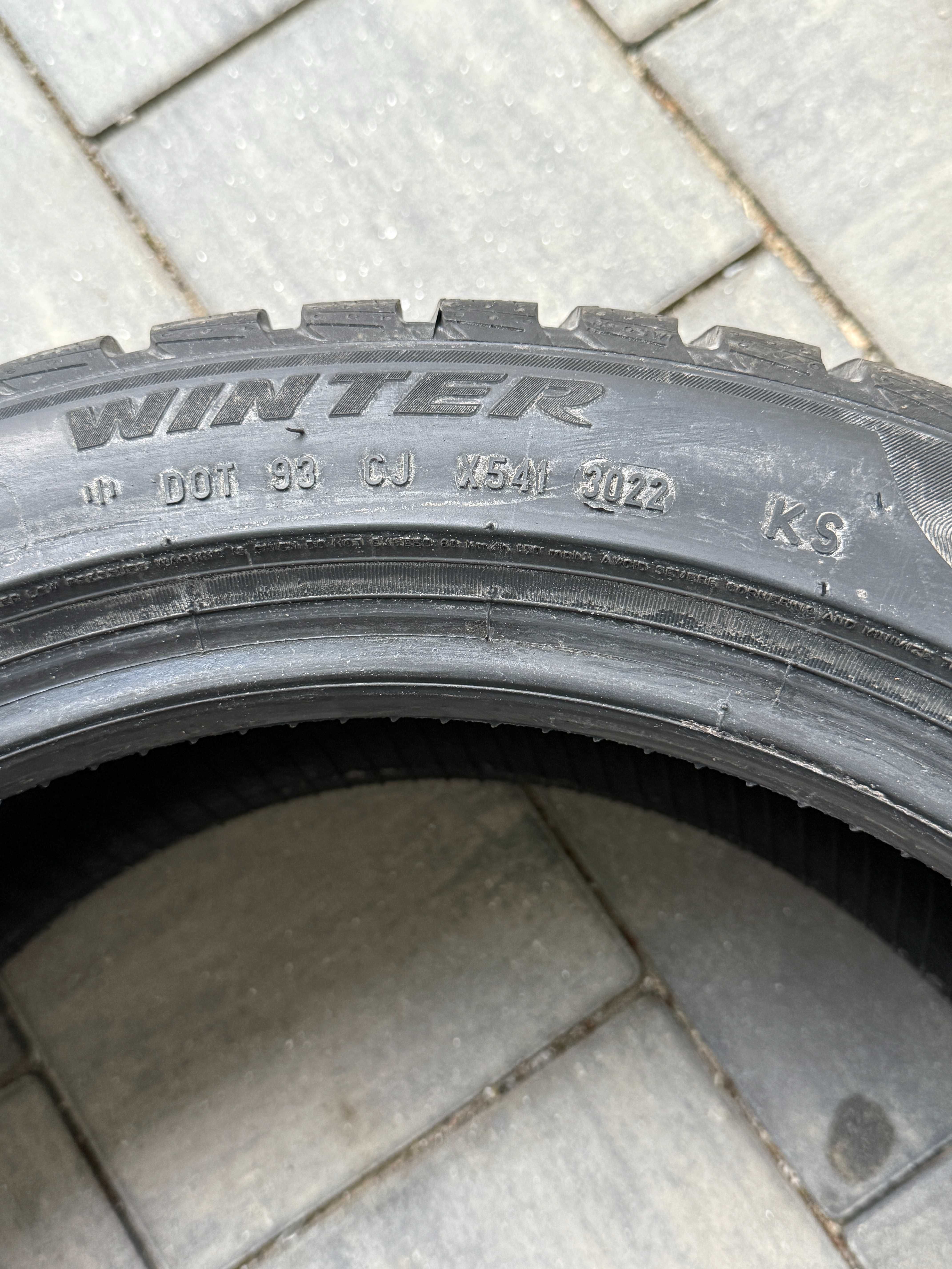 Anvelope de iarnă second-hand PIRELLI SOTTOZERO 3 RunFlat 225/45 R17