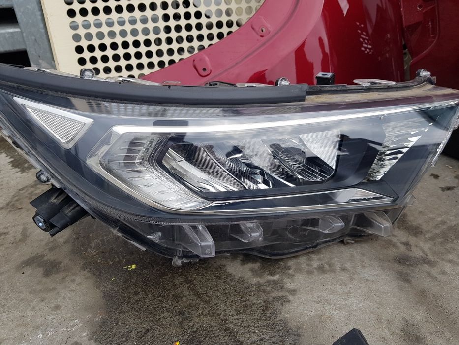 Fata completa  toyota rav 4, rav4 2020 bara capota trager faruri aripi