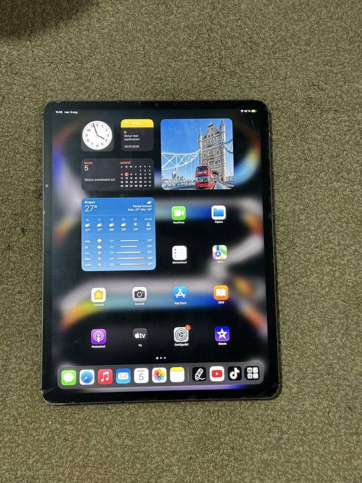 iPad Pro 12.9 inch 5 th Gen  M1 cellular 256gb