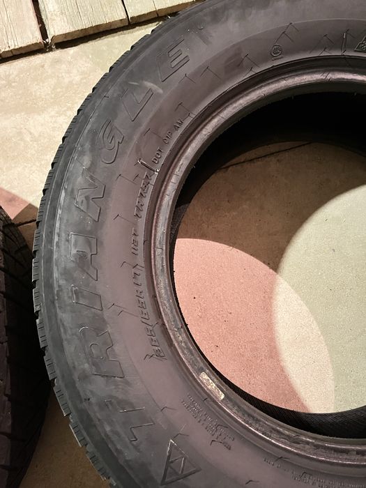 продается шины хайлюкс