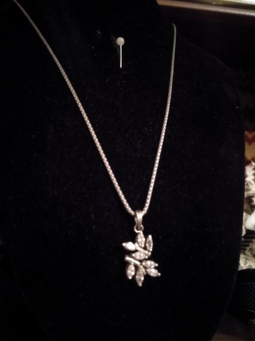 Красиви Сребърни Бижута Италия 925 цената е за грам