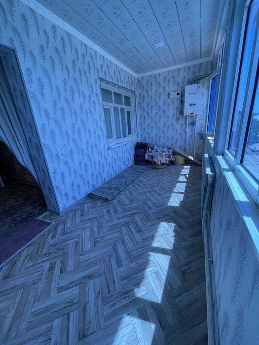 Уй сотилади 3 хонали