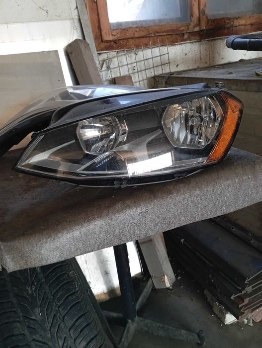 фар за VW Golf 7 халоген американски оригинален
