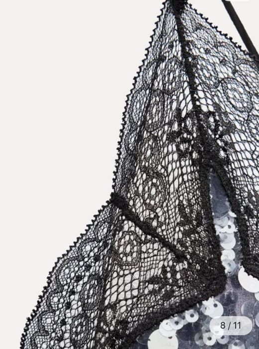 Вечерна рокля Zara с дантела и пайети