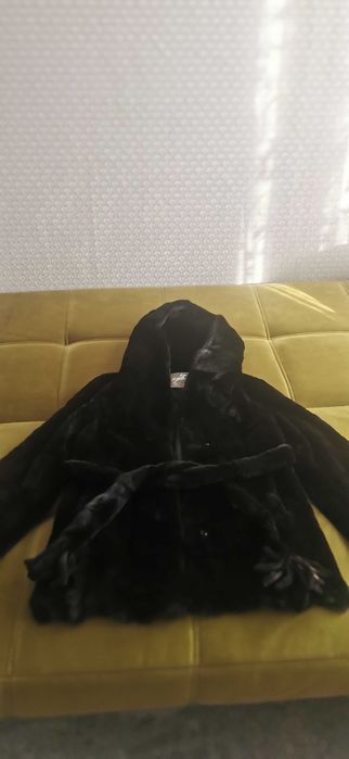 Продам норковую шубу