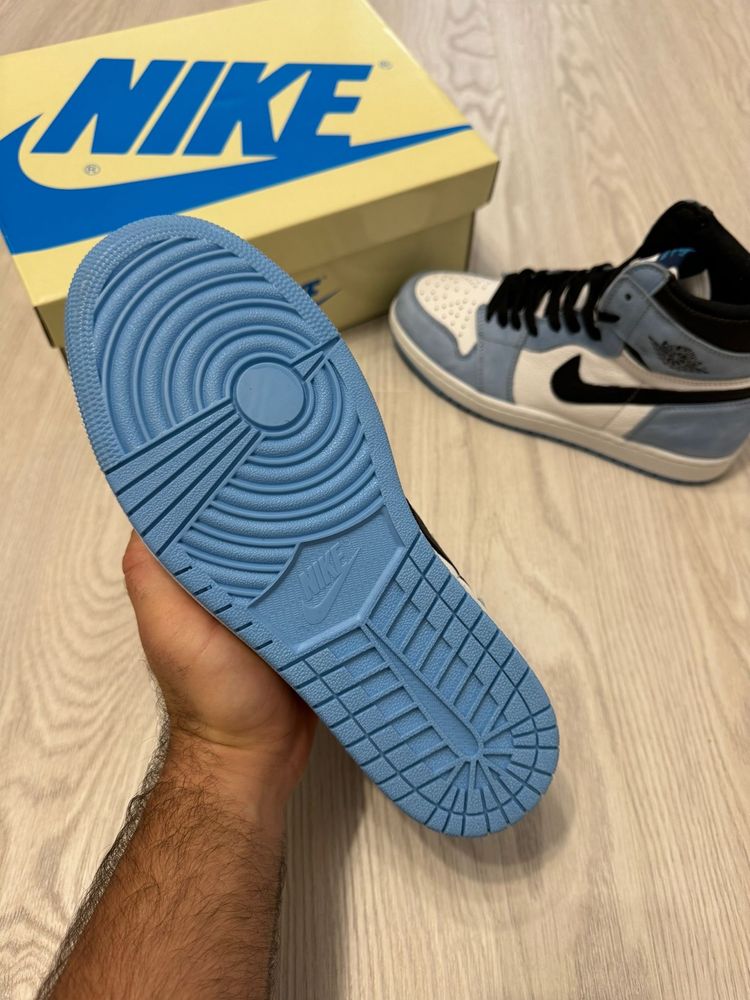 Adidasi Air Jordan 1 High OG University Blue PIELE Naturala 2025 | NOU