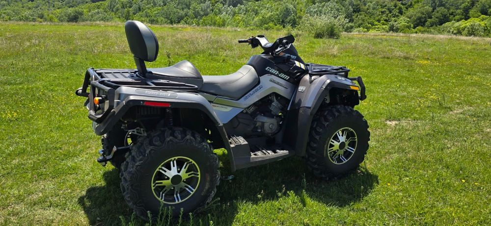CAN AM outlander /Limited editiion/Bombardier 2012/ 800R/72cp